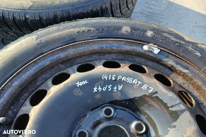 Jante tabla cu anvelope 16 - set 205/55 R16  3C0601027M 7JX16H2 ET45 - 3
