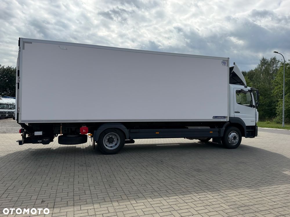 Mercedes-Benz ATEGO - 14