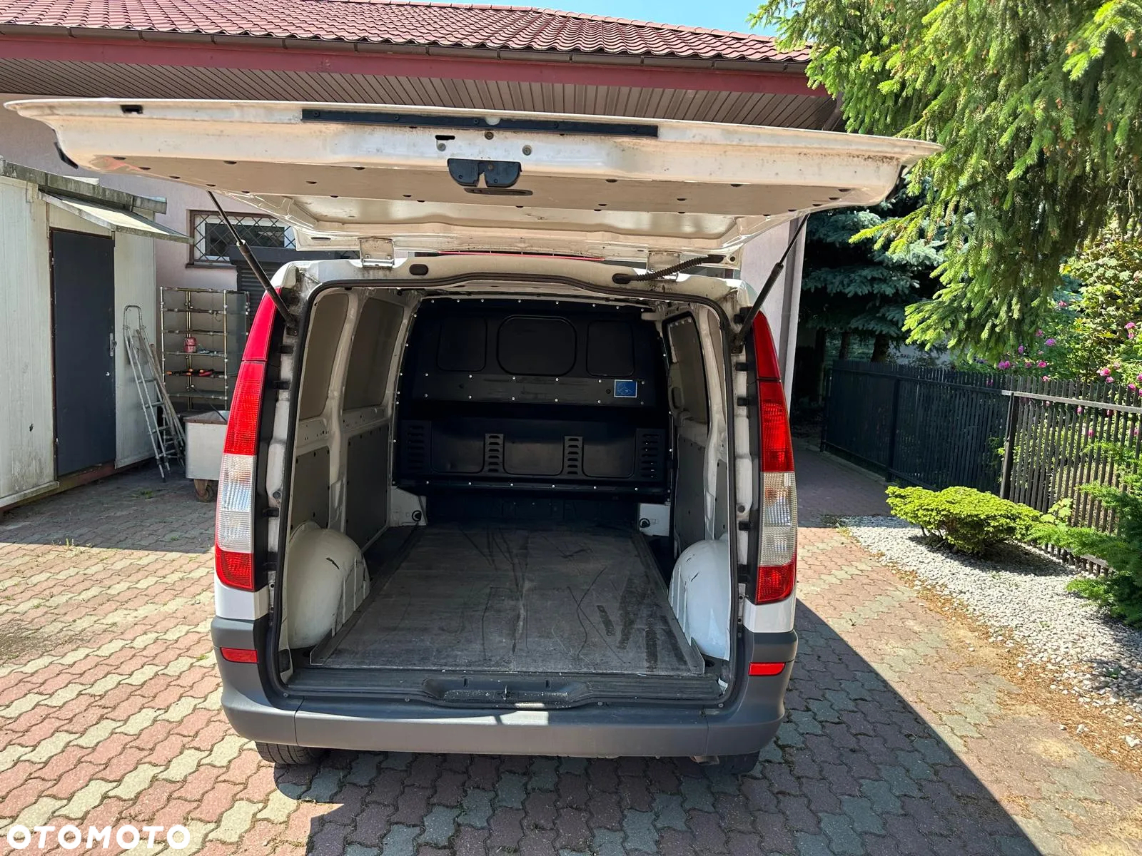 Mercedes-Benz Vito - 8
