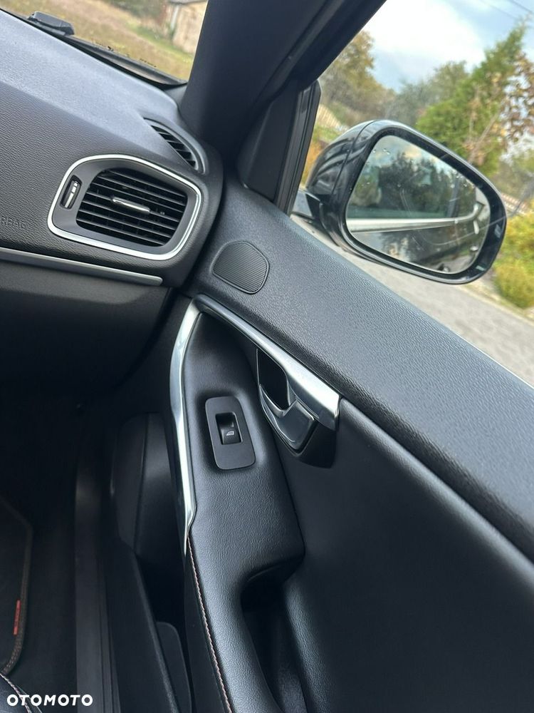 Volvo V40 - 31