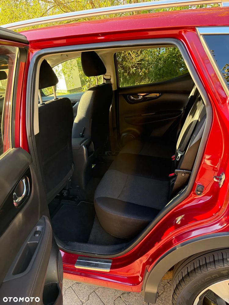 Nissan Qashqai 1.6 DIG-T N-Connecta - 7