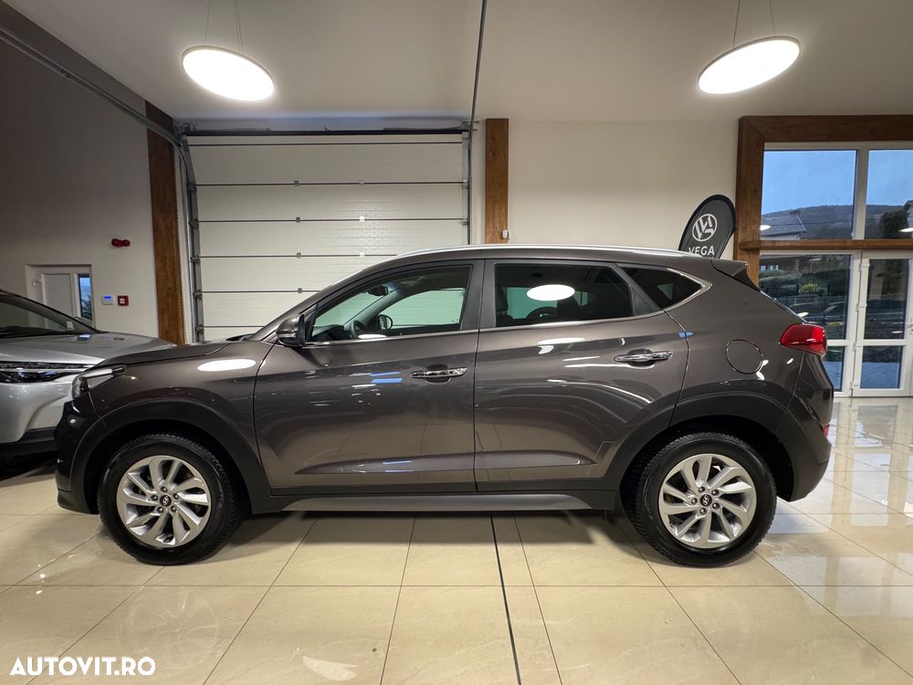 Hyundai Tucson blue 1.7 CRDi 2WD Style - 7