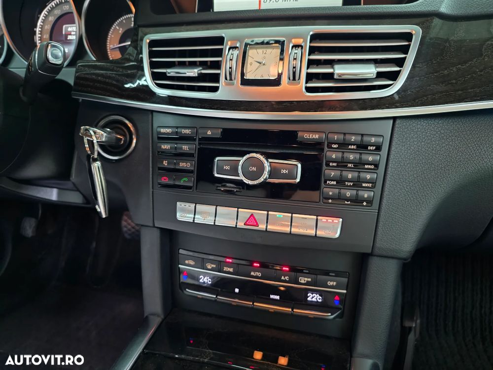 Mercedes-Benz E 220 BlueTEC 9G-TRONIC Avantgarde - 17