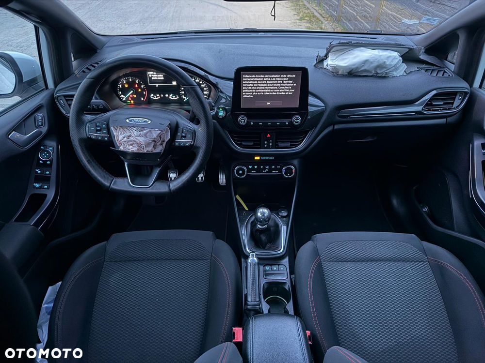 Ford Fiesta - 12
