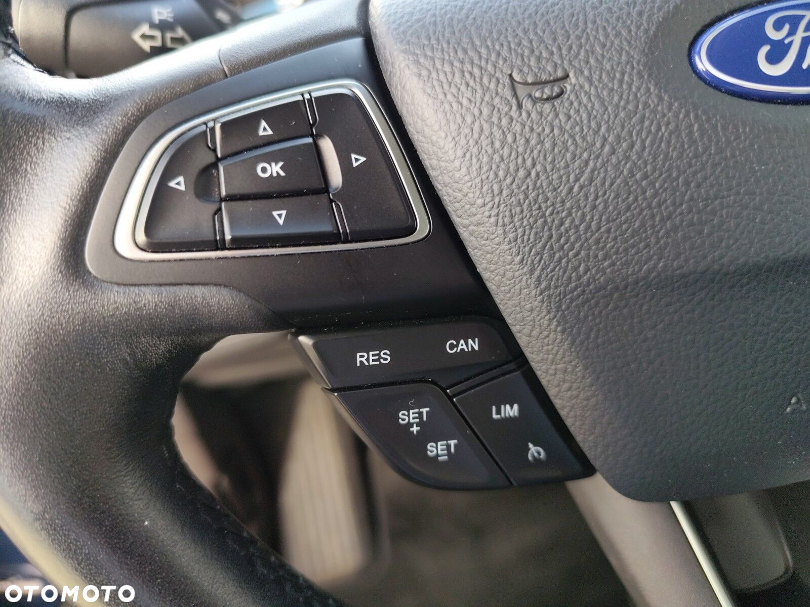 Ford C-MAX - 22