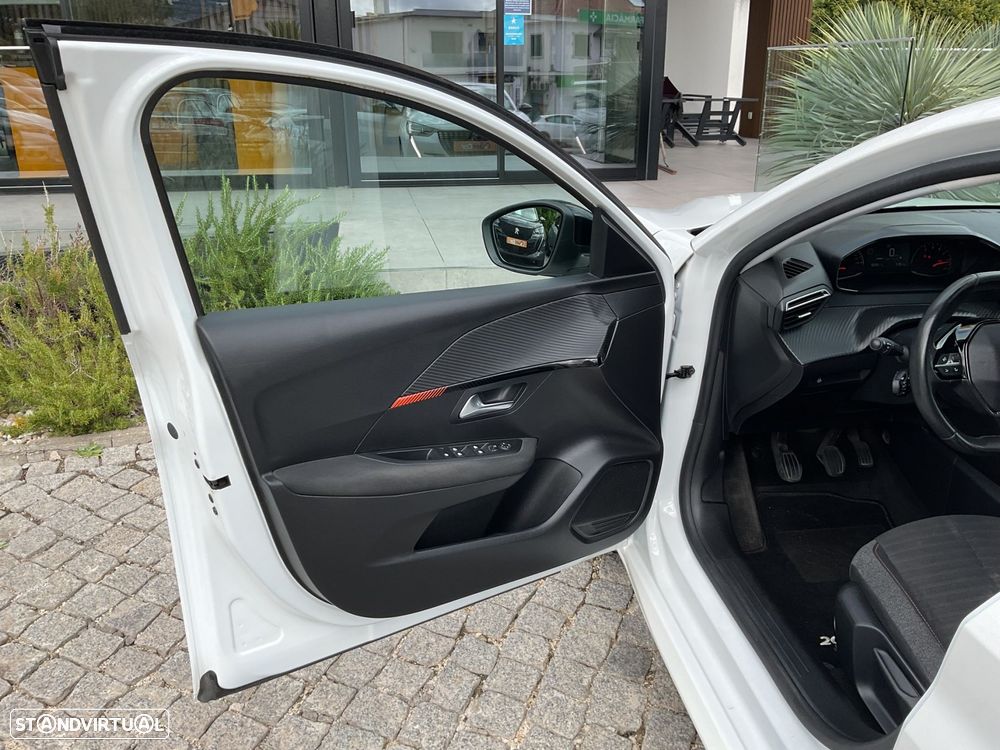 Peugeot 208 1.2 PureTech Active - 17