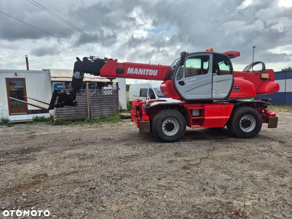 Manitou MRT 2540 - 1