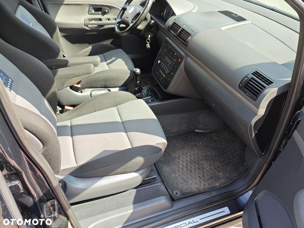 Volkswagen Sharan 2.0 TDI DPF Special - 10
