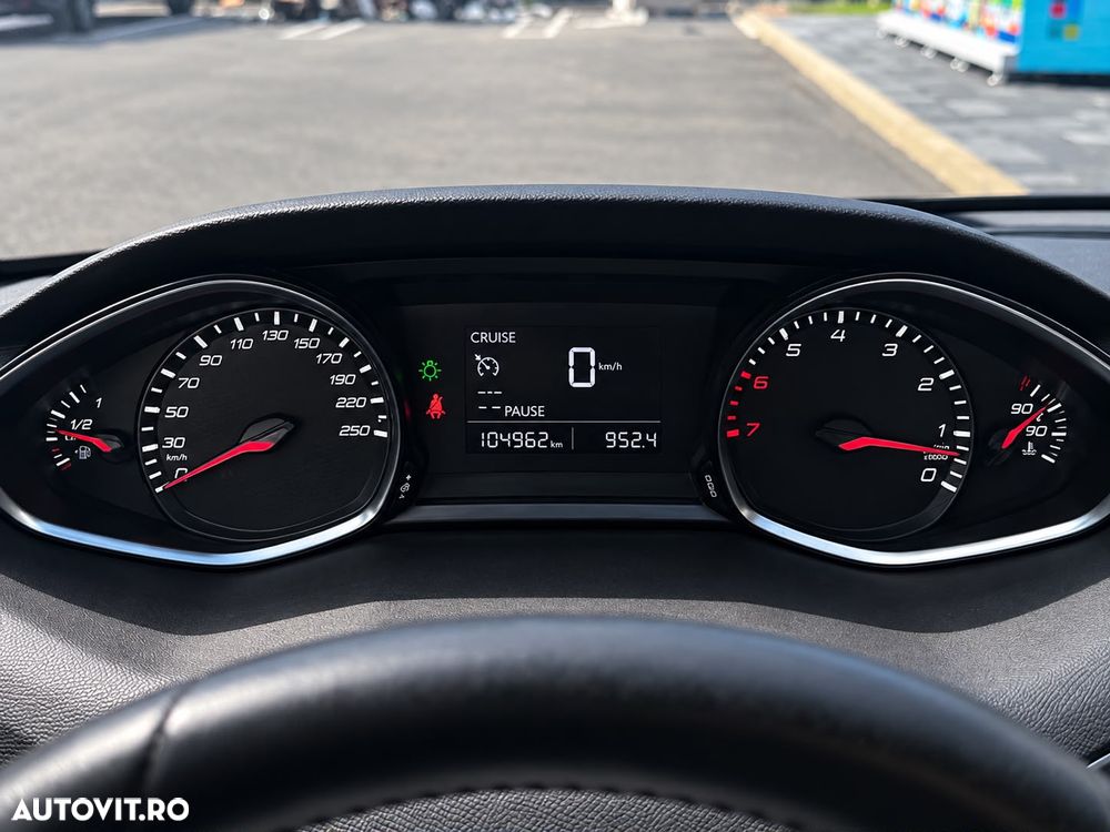 Peugeot 308 125 THP Active - 12