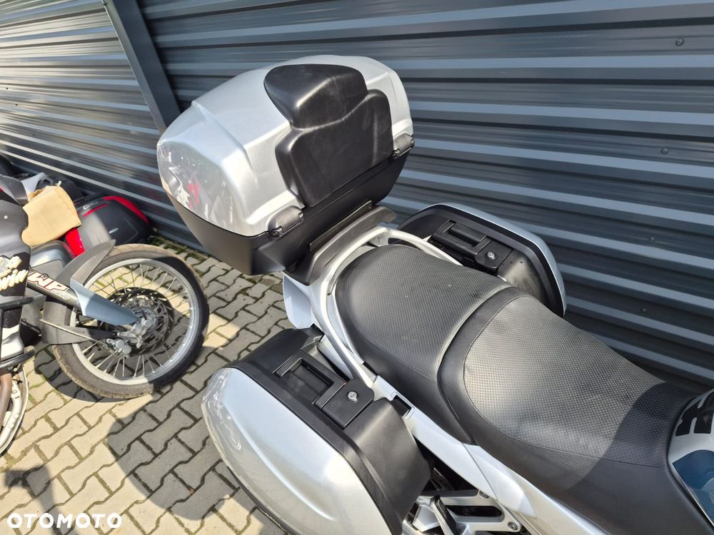 Yamaha FJR - 24