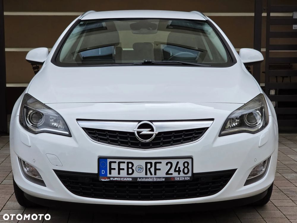 Opel Astra 1.4 Turbo Cosmo - 17
