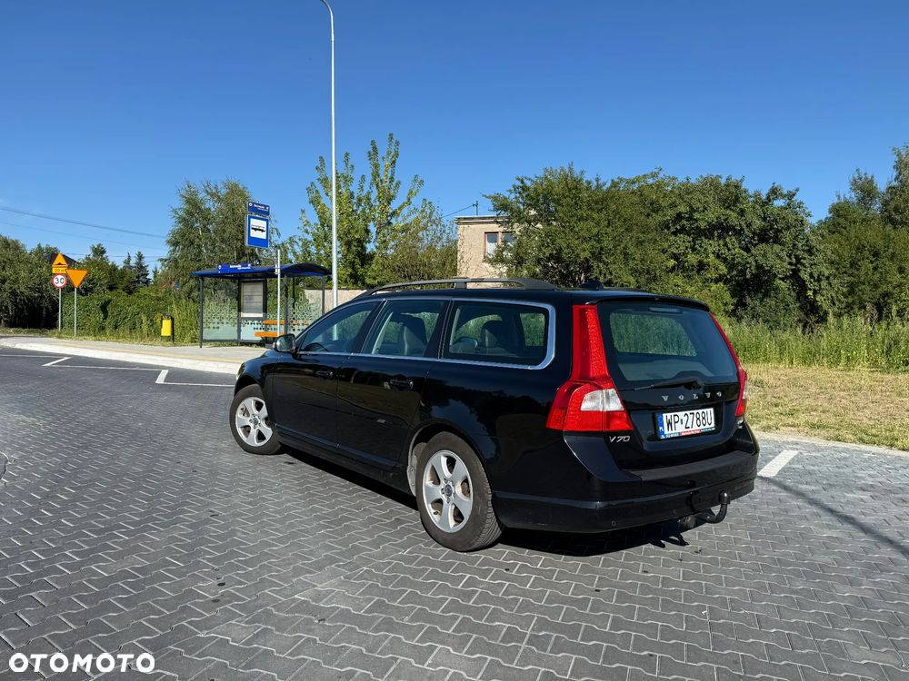 Volvo V70 2.5T Summum - 4