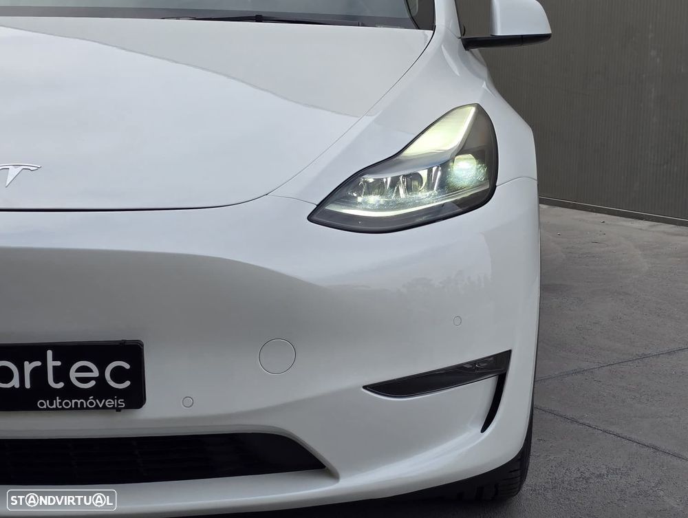 Tesla Model Y Long Range Tração Integral - 29