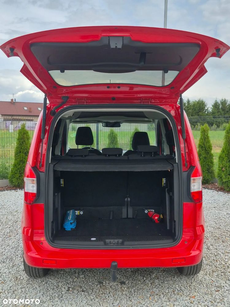 Ford Tourneo Courier 1.5 TDCi Ambiente - 8