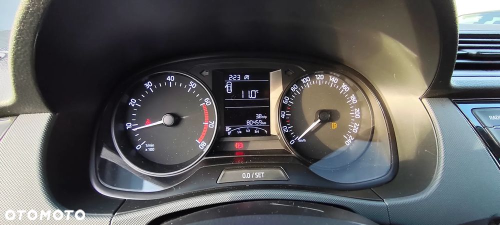 Skoda Fabia 1.0 MPI Active - 13