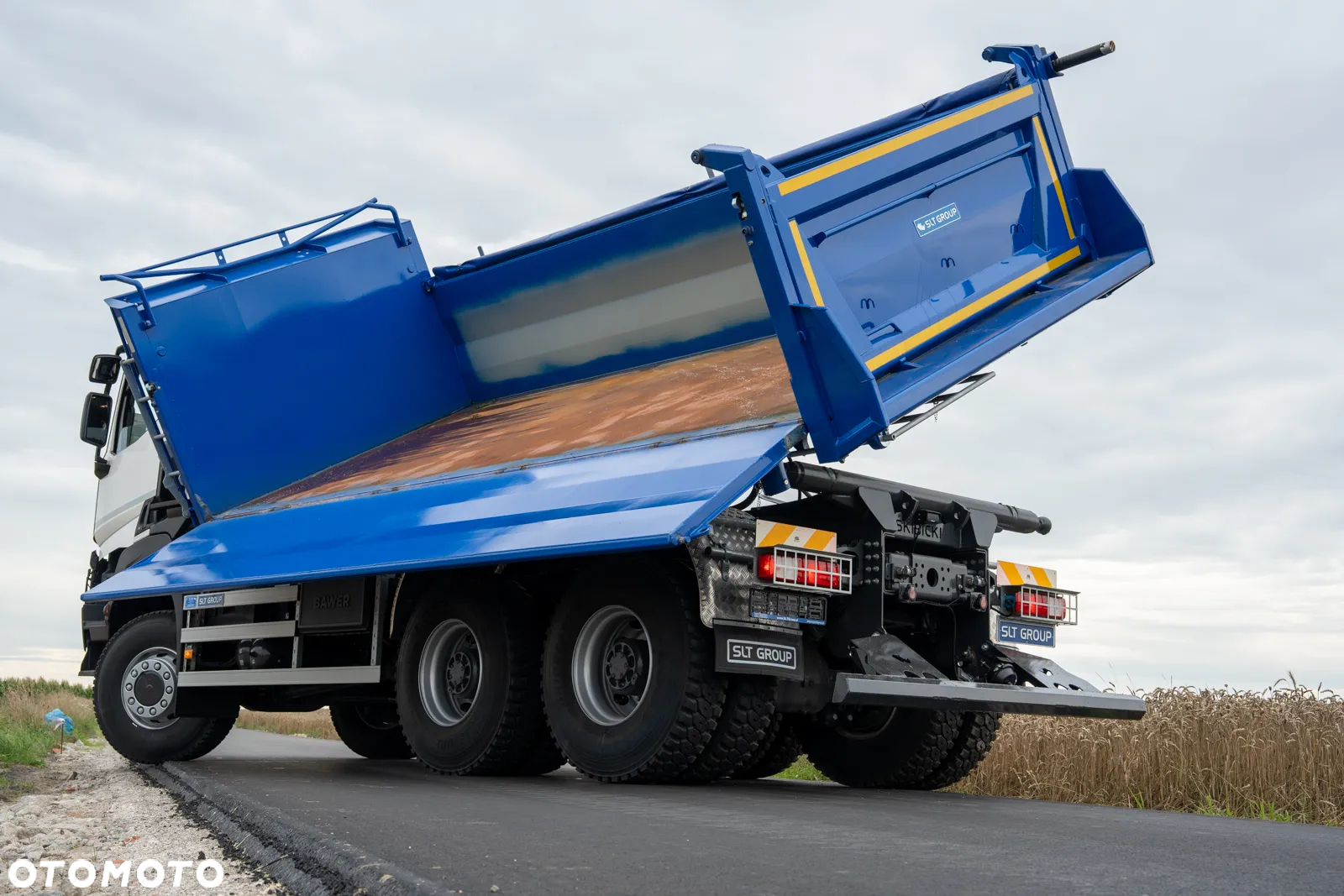 Renault K 440 6X6 - 17