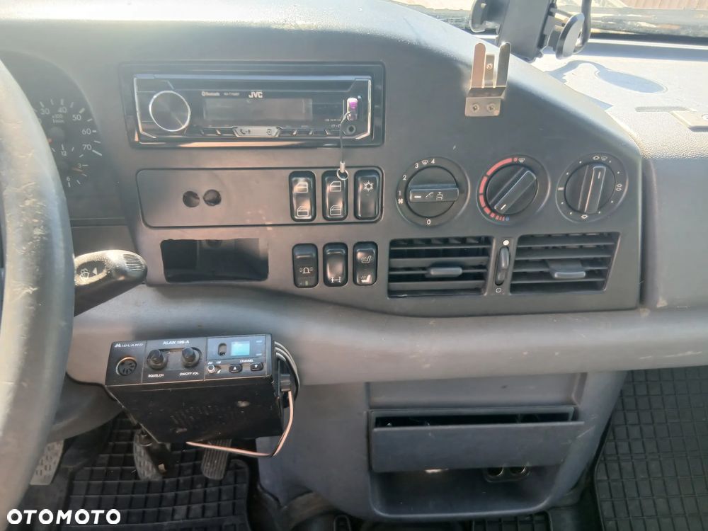 Mercedes-Benz sprinter - 8