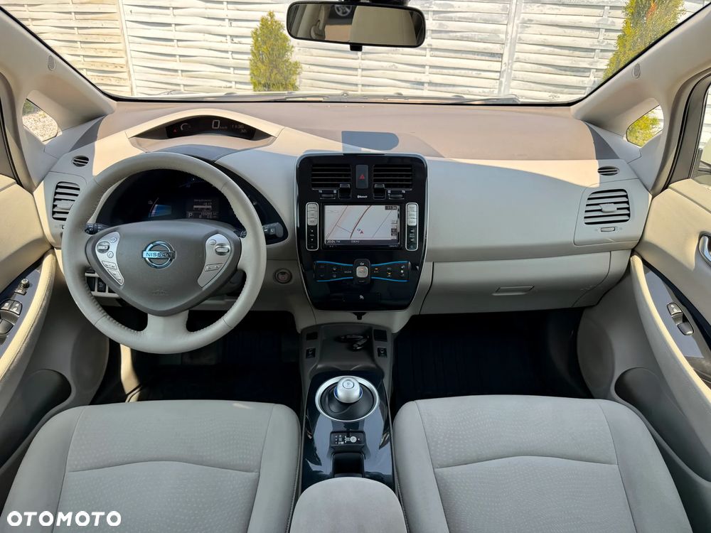 Nissan Leaf 24 kWh (ohne Batterie) Tekna - 9