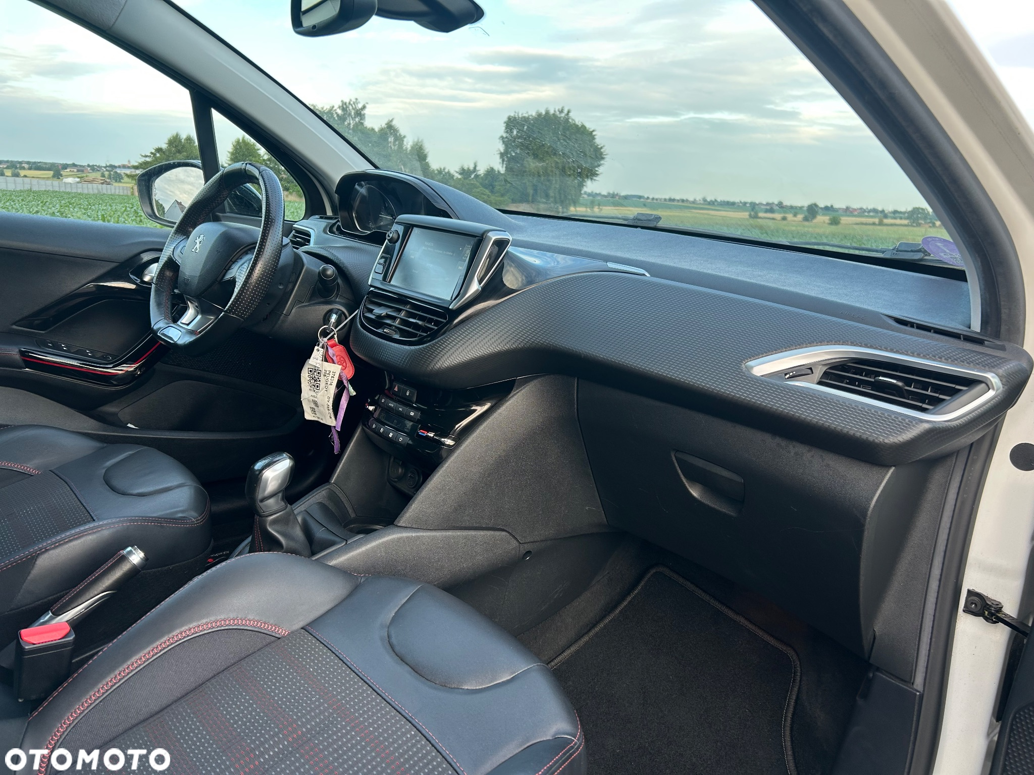 Peugeot 208 1.2 PureTech Allure S&S - 13