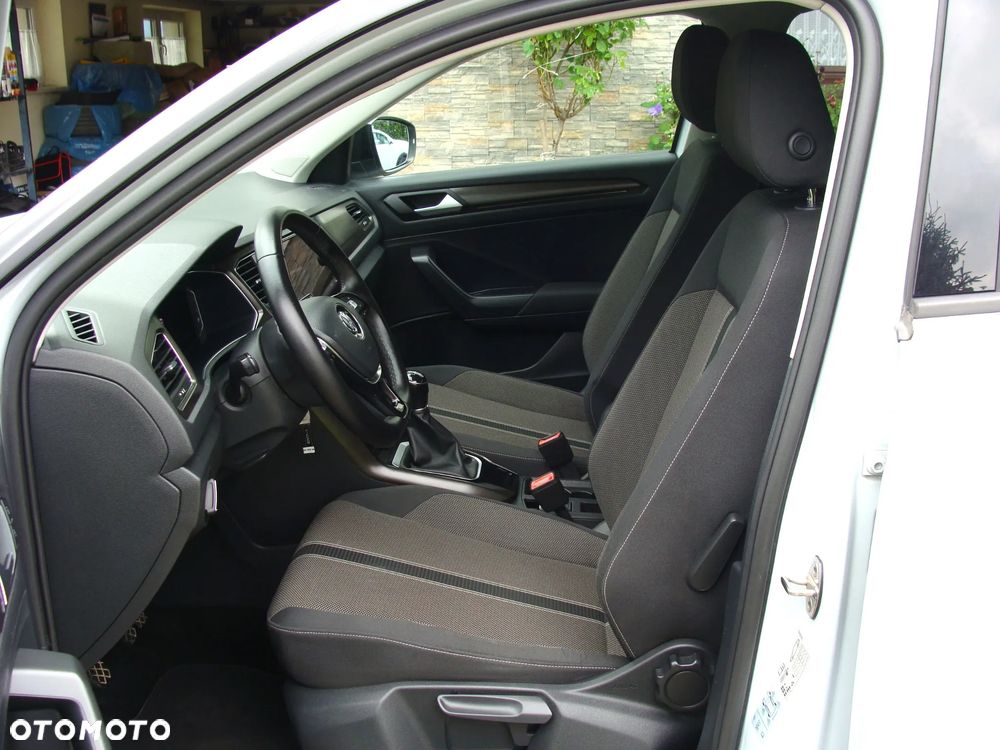Volkswagen T-Roc 1.6 TDI SCR Style - 9