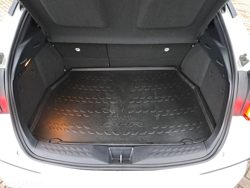 Toyota C-HR 2.0 Hybrid Executive - 7