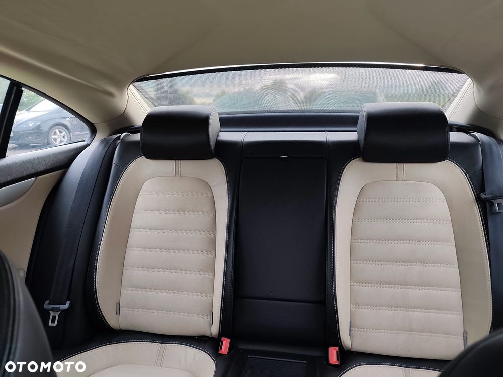 Volkswagen Passat CC - 14