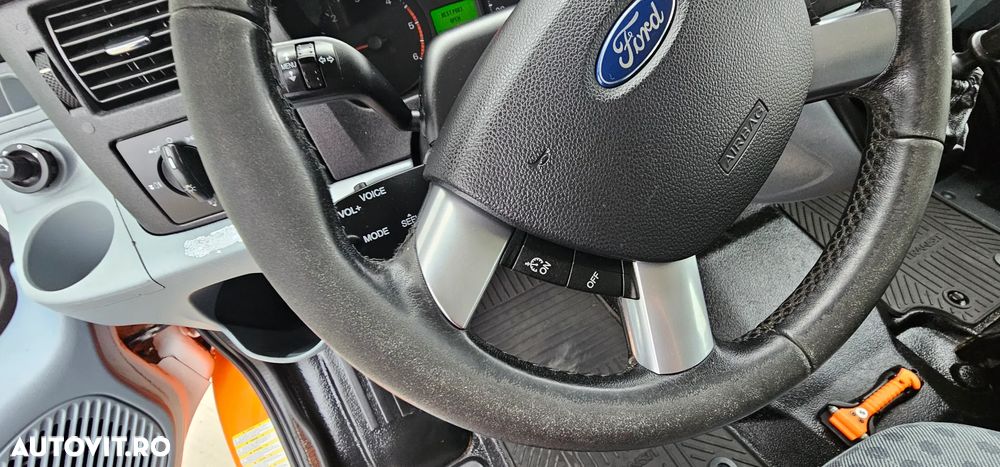 Ford Transit Turneo - 9