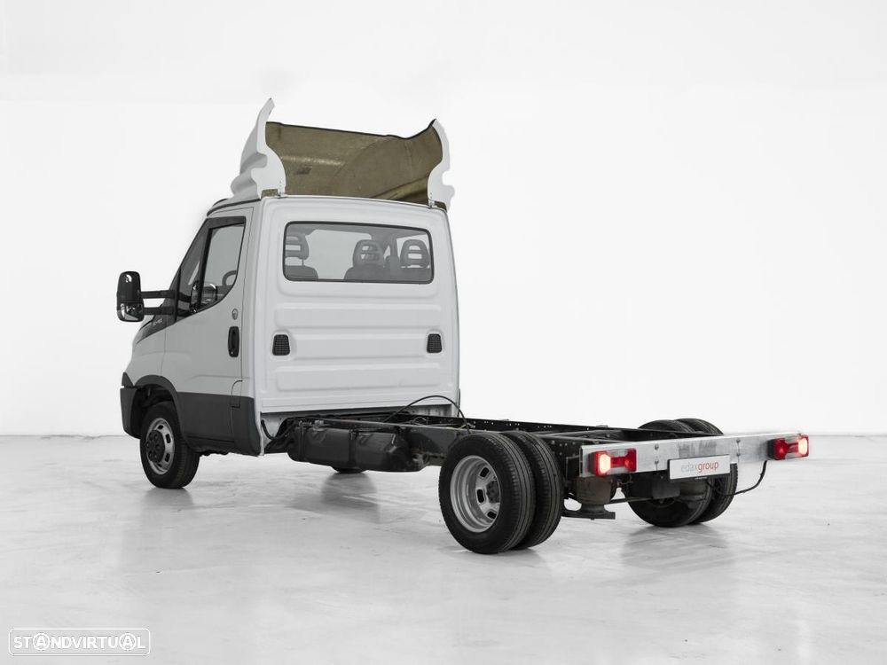 Iveco Daily 3.0 50C18 c/IVA - 5