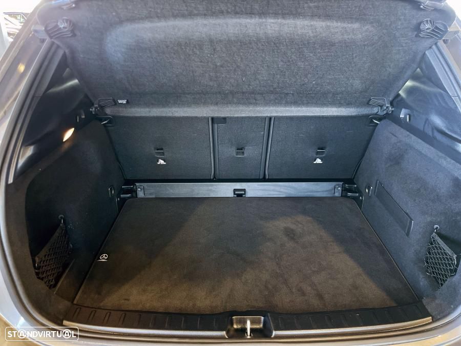 Mercedes-Benz GLA 200 d AMG Line - 41