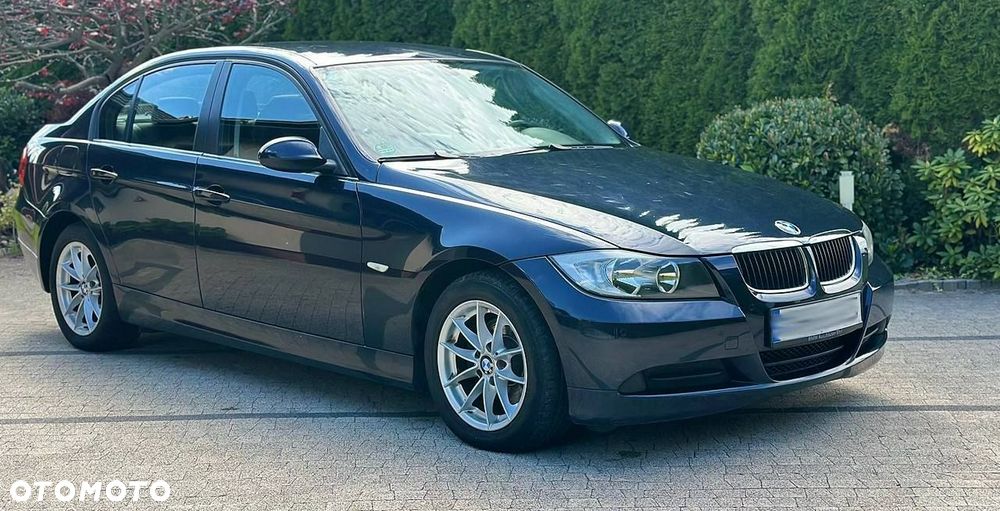 BMW Seria 3 - 16