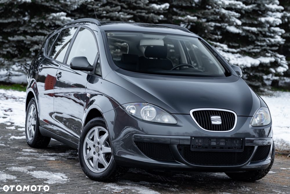 Seat Altea XL 1.6 Reference Comfort - 1