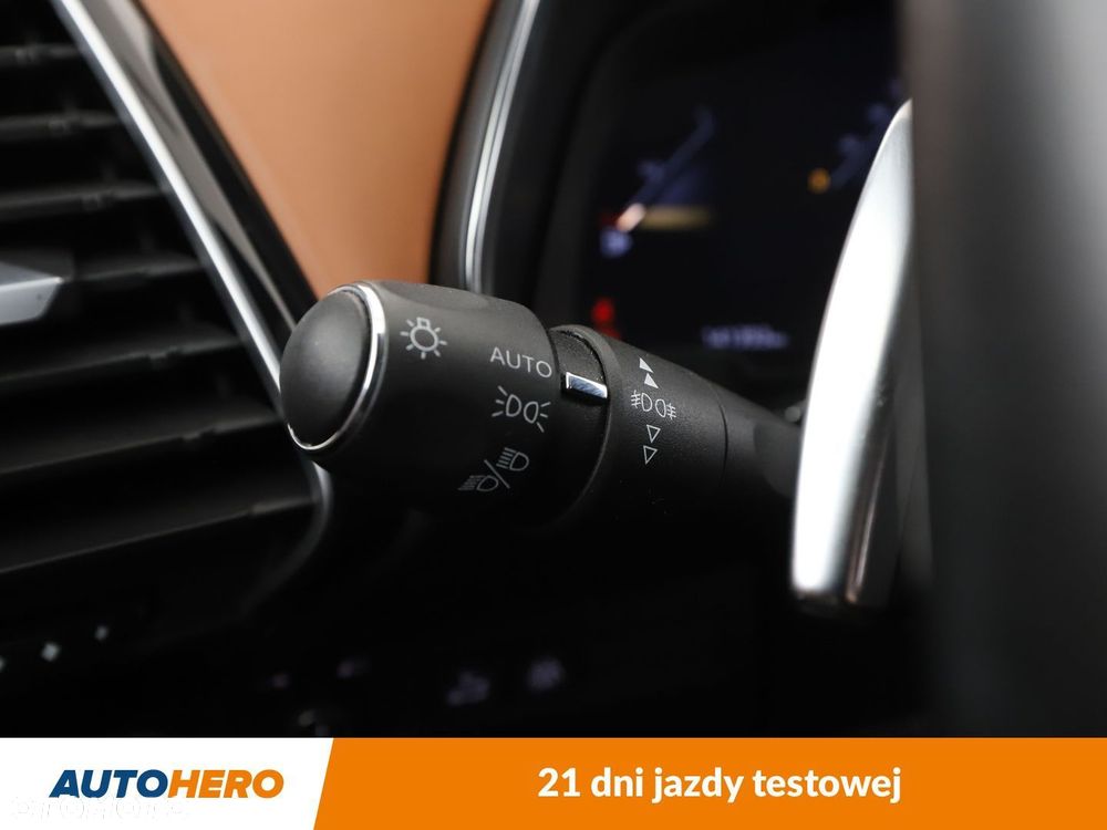 DS Automobiles DS 7 Crossback - 35