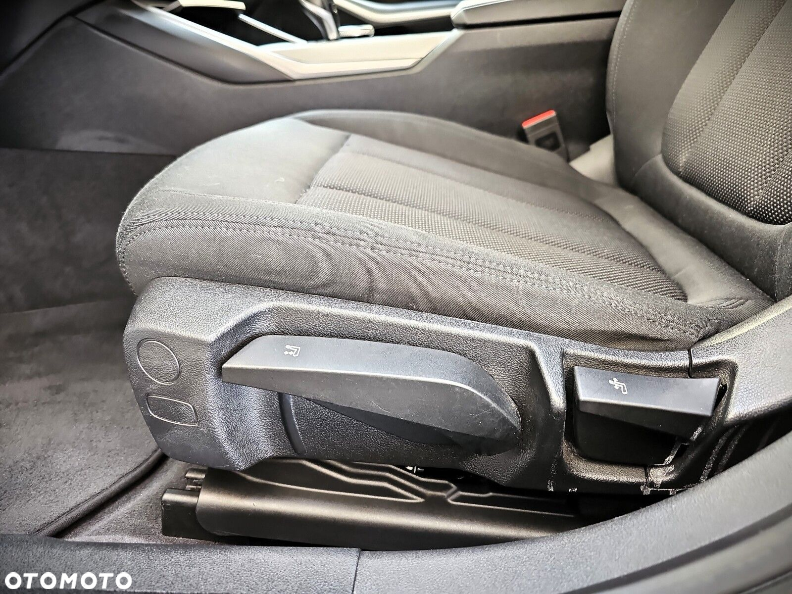 BMW Seria 3 - 25