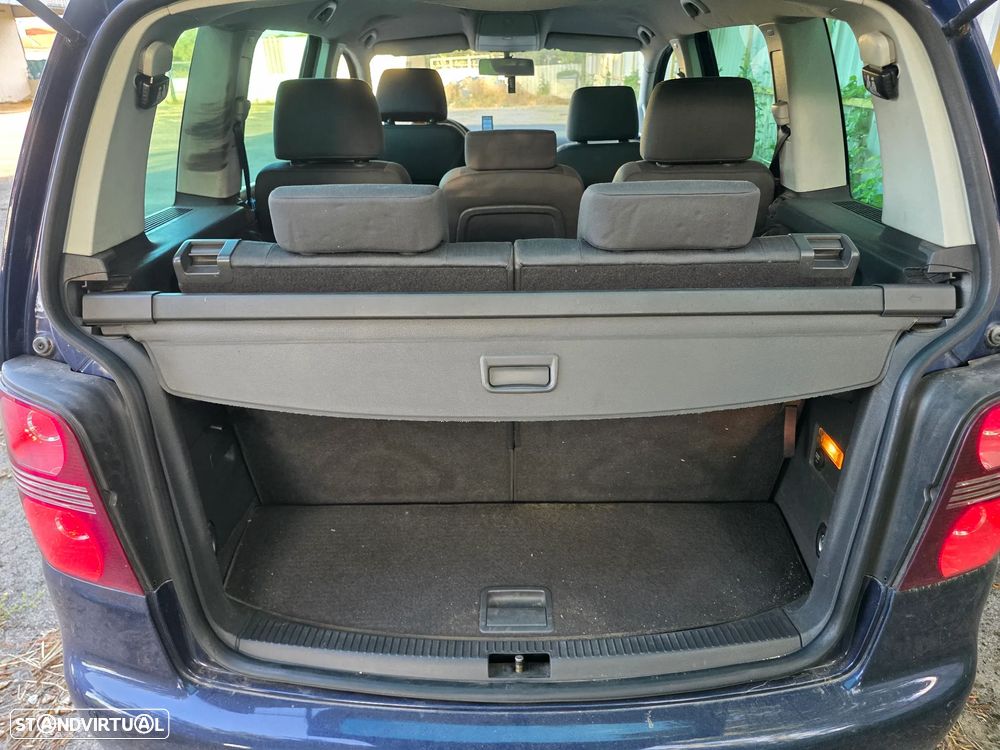 VW Touran - 19