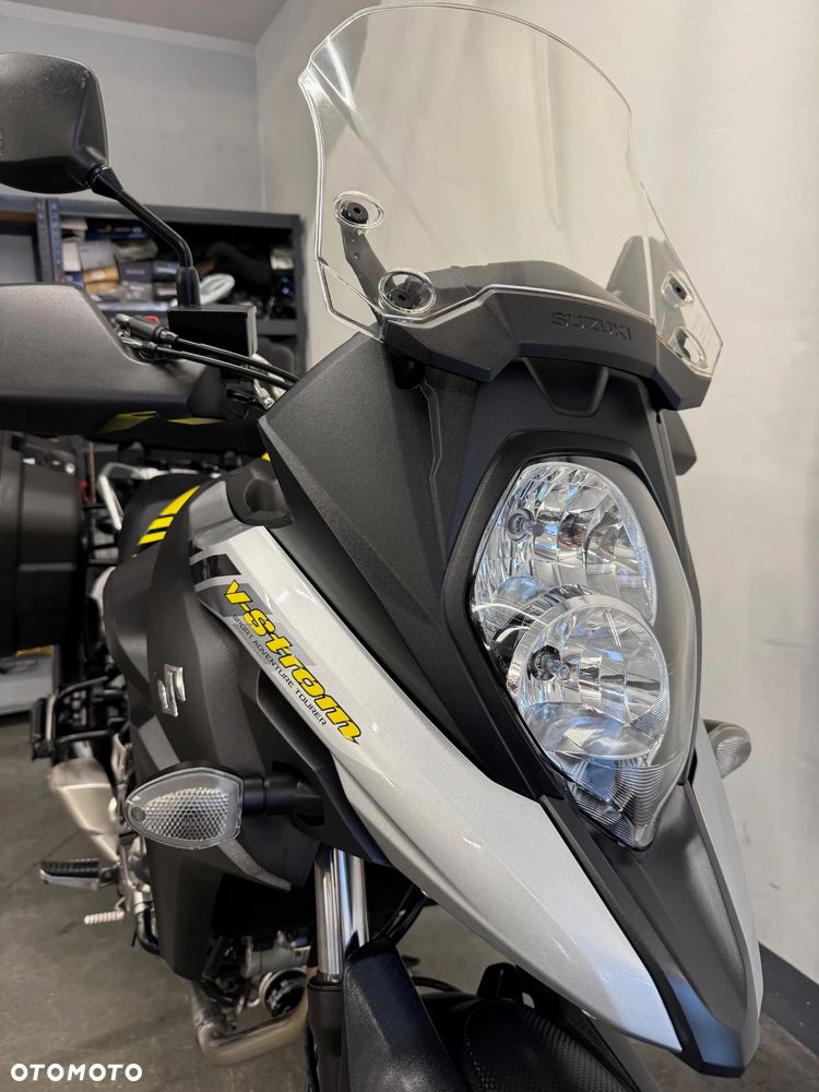 Suzuki V-STROM - 33