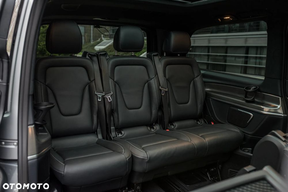 Mercedes-Benz Klasa V 300 d 9G-Tronic Exclusive (d³ugi) - 28