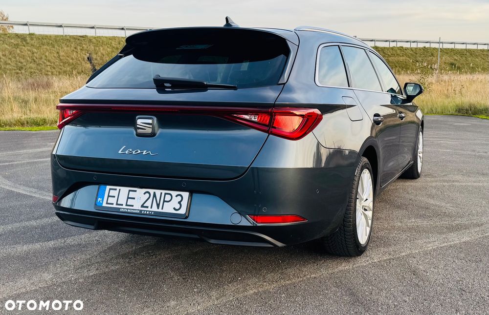 Seat Leon 2.0 TDI Xcellence DSG - 9