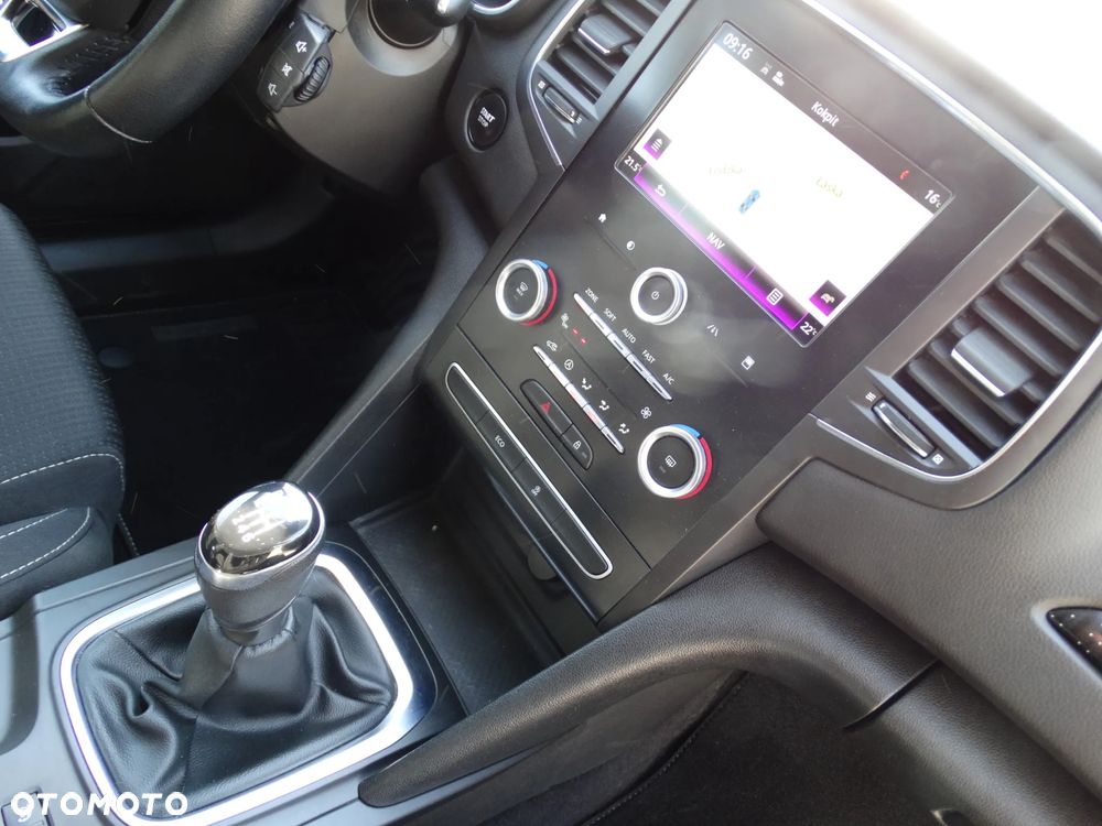 Renault Megane ENERGY TCe 100 INTENS - 36