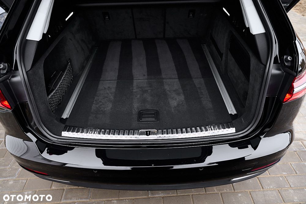 Audi A6 Avant 45 TDI quattro tiptronic design - 14