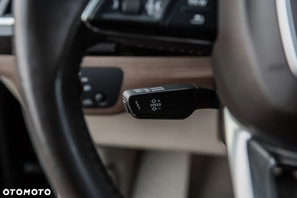 Audi Q7 3.0 TFSI Quattro Tiptronic - 23