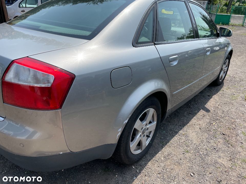 ZDERZAK TYŁ TYLNY AUDI A4 B6 SEDAN LY7Q - 1