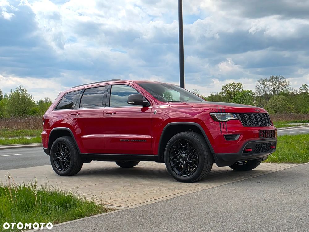 Jeep Grand Cherokee - 8