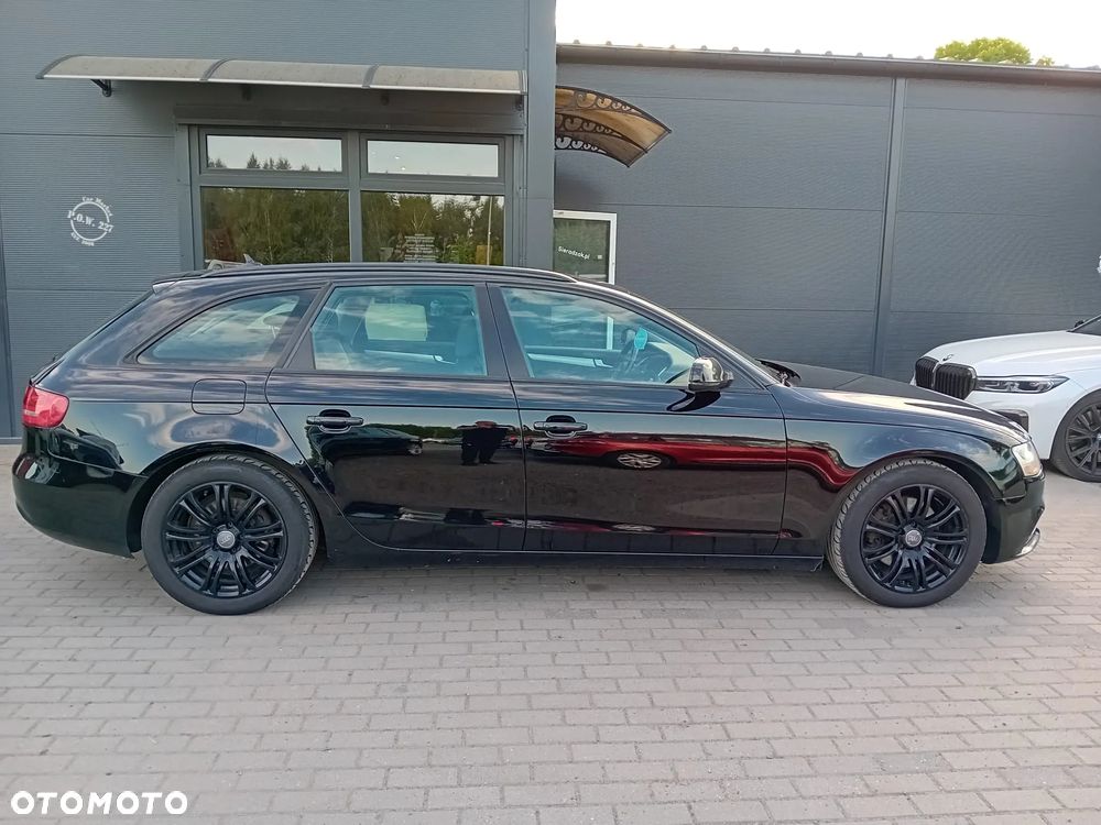 Audi A4 Avant 2.0 TDI DPF S line Sportpaket - 28