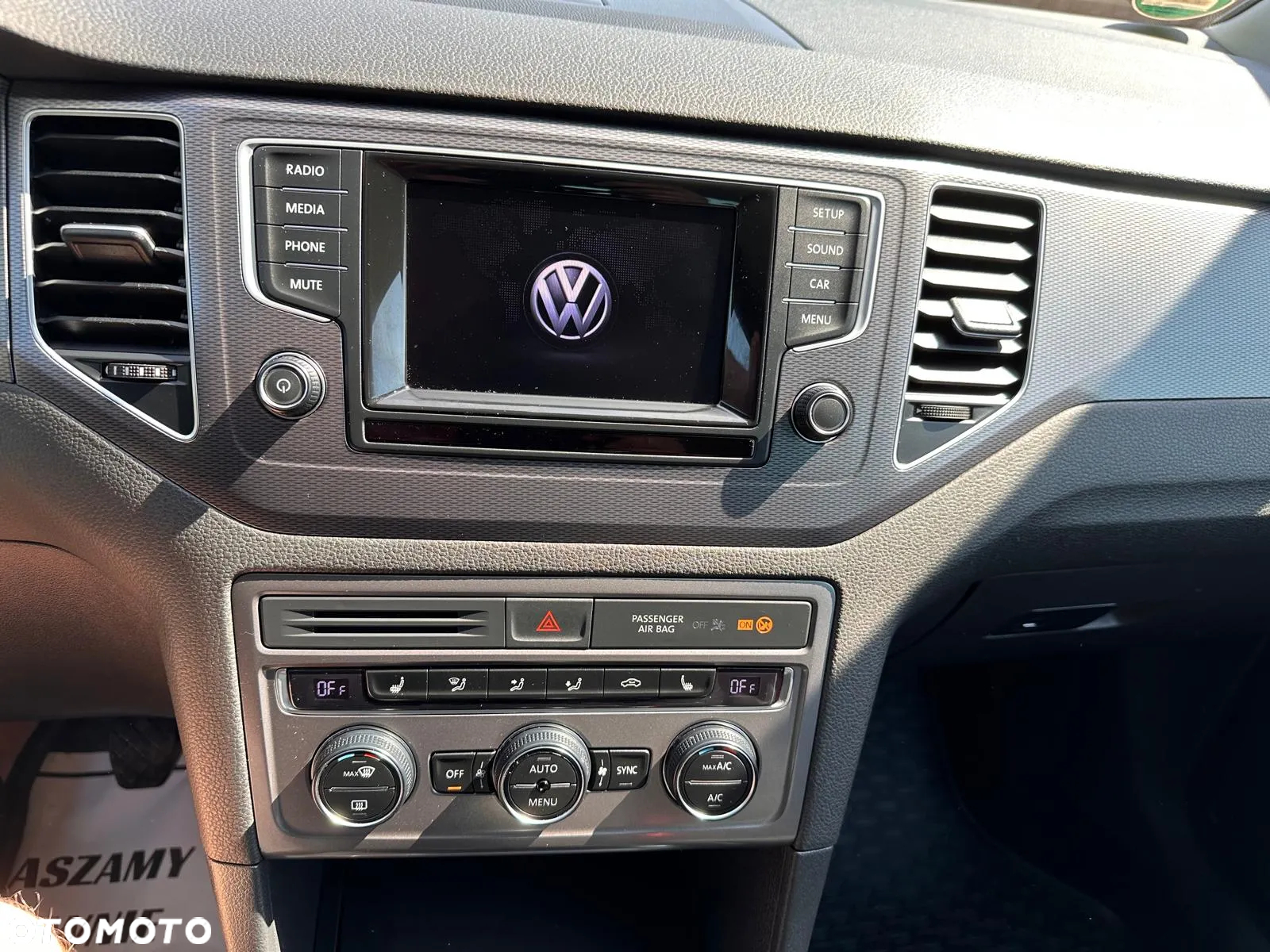 Volkswagen Golf Sportsvan 1.6 TDI BlueMotion Technology Comfortline - 17