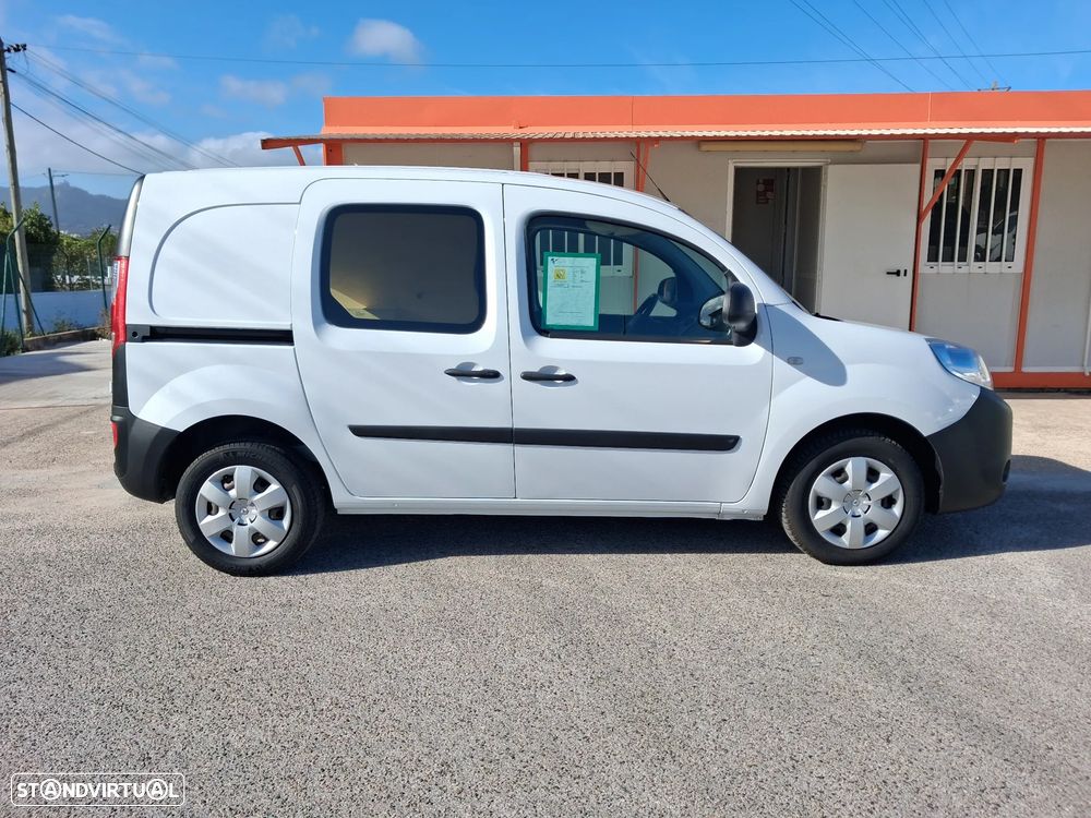Renault 1.5 Blue dCi 95 Cvs - 26