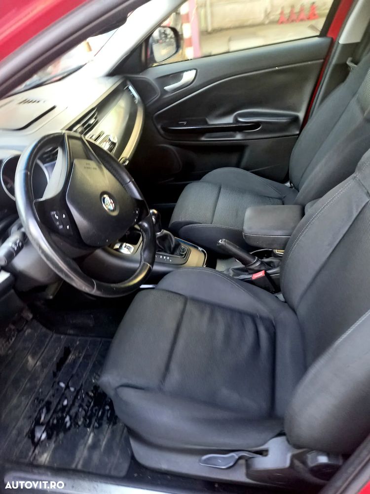 Alfa Romeo Giulietta 2.0 Mjet TCT Distinctive - 19