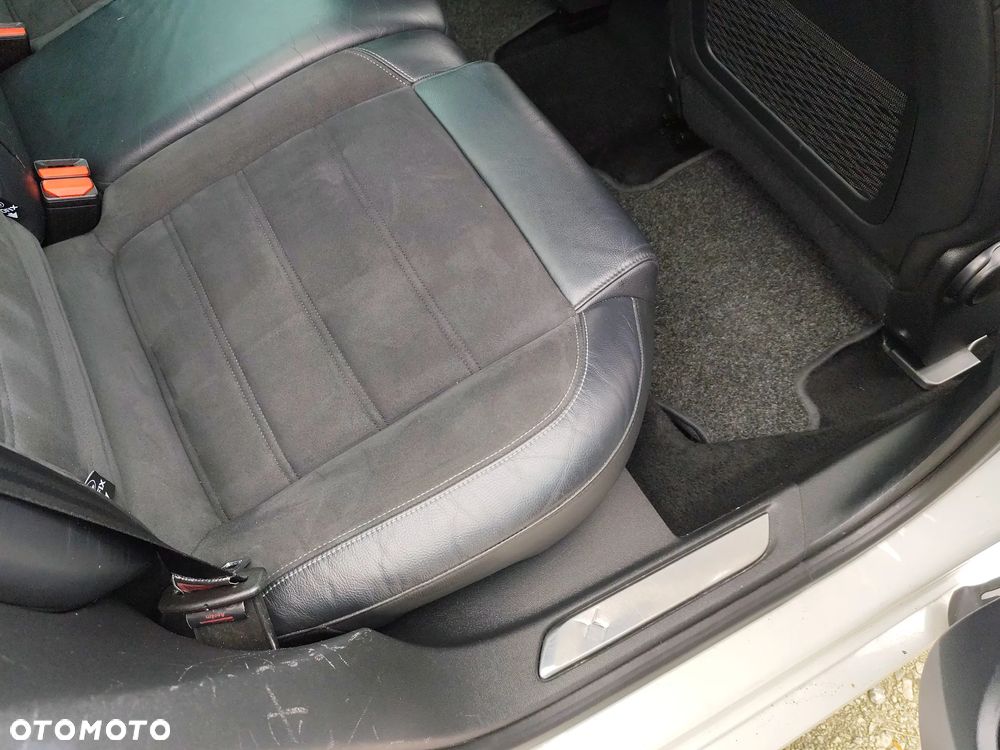 Citroën DS5 2.0 HDi Hybrid4 SoChic MCP - 16