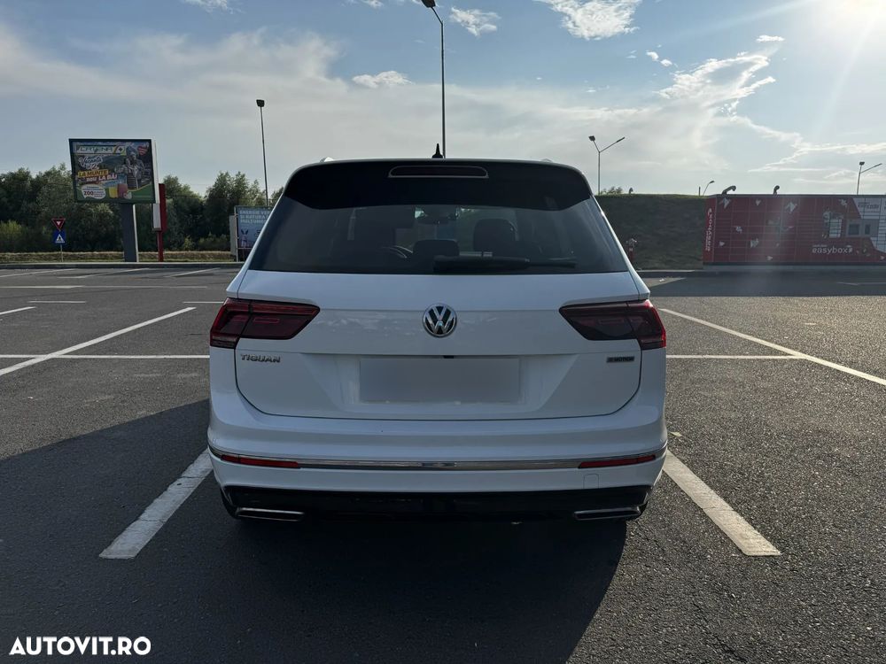 Volkswagen Tiguan - 5