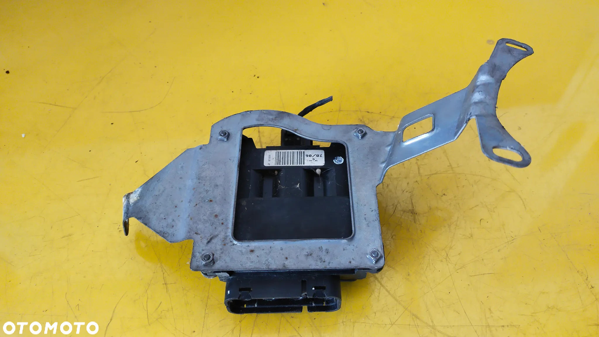 6Q0906625 ZAWÓR MAGNETYCZNY SEAT IBIZA 3 - 2