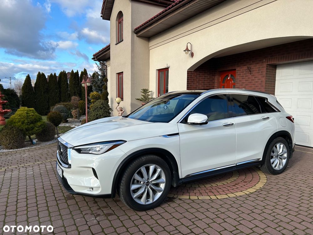 Infiniti QX30 2.0t DCT AWD Premium - 1